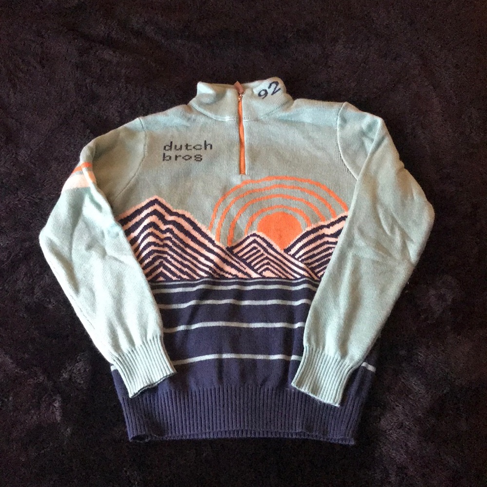 Dutch bros sweater